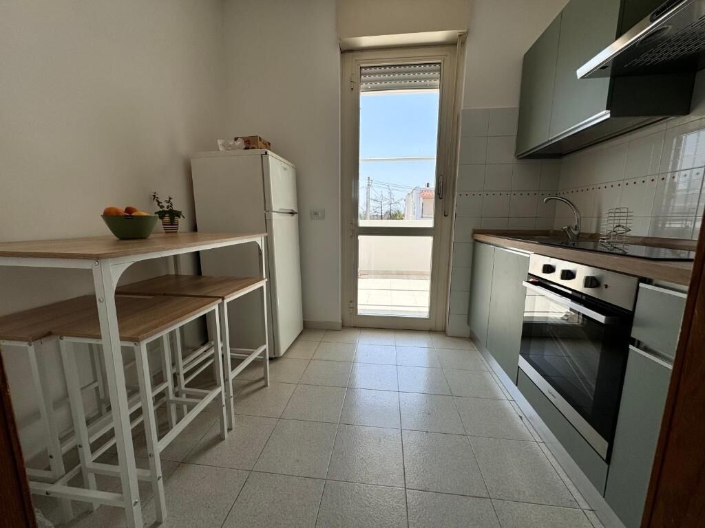 Cucina completamente attrezzata casa vacanze San Cataldo